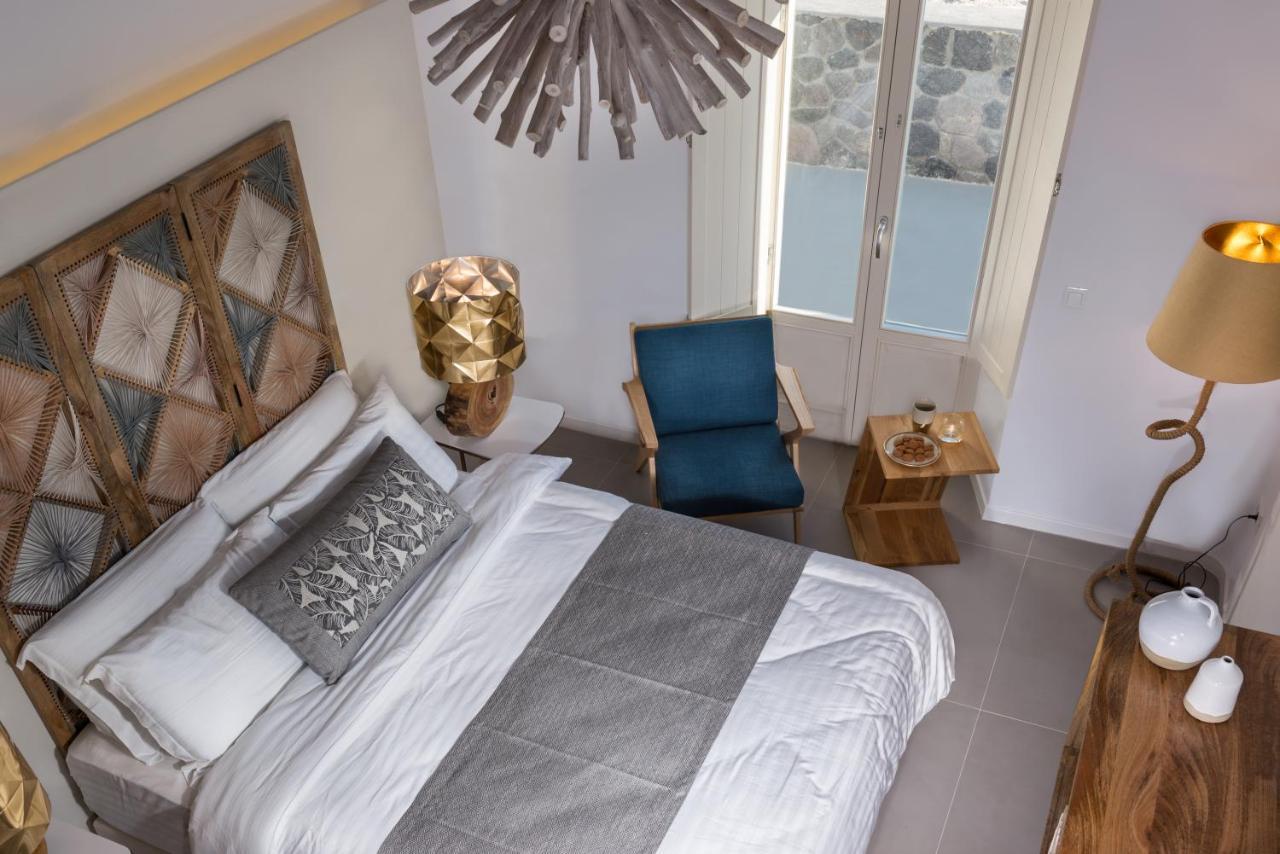 White & Co Santorini Villa Pyrgos Kallistis Exterior photo